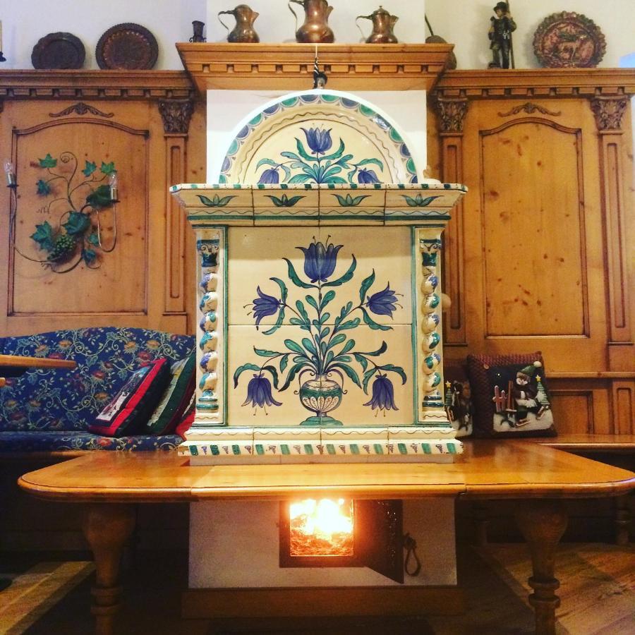 Hotel Alpina Pinzolo Kültér fotó