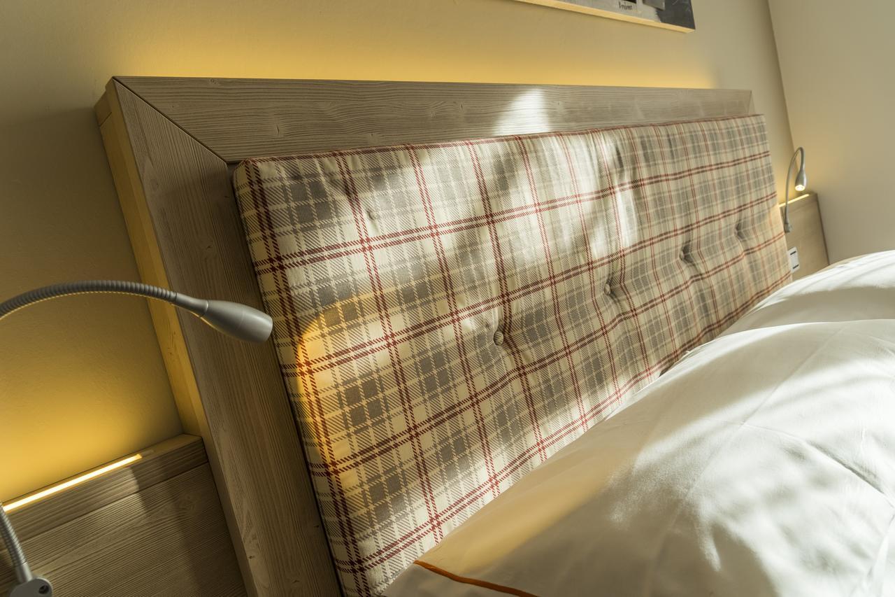 Hotel Alpina Pinzolo Kültér fotó
