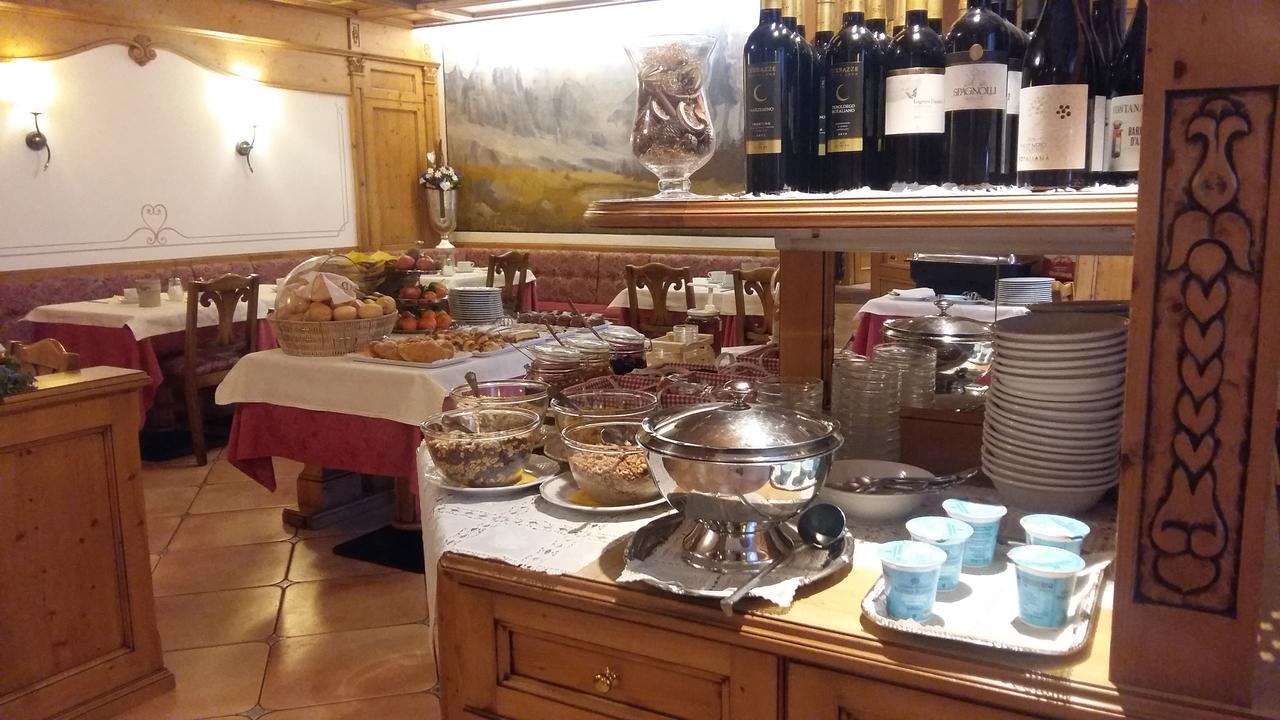 Hotel Alpina Pinzolo Kültér fotó